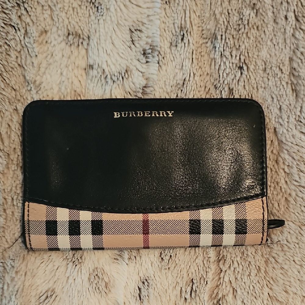Burberry Black and Tan Checkered Women's Bag
